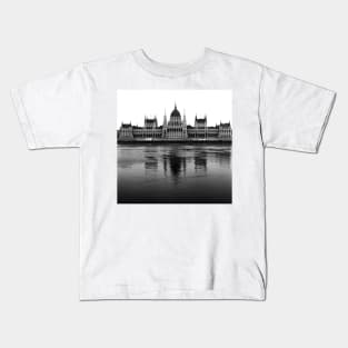 Parliament, Budapest Kids T-Shirt